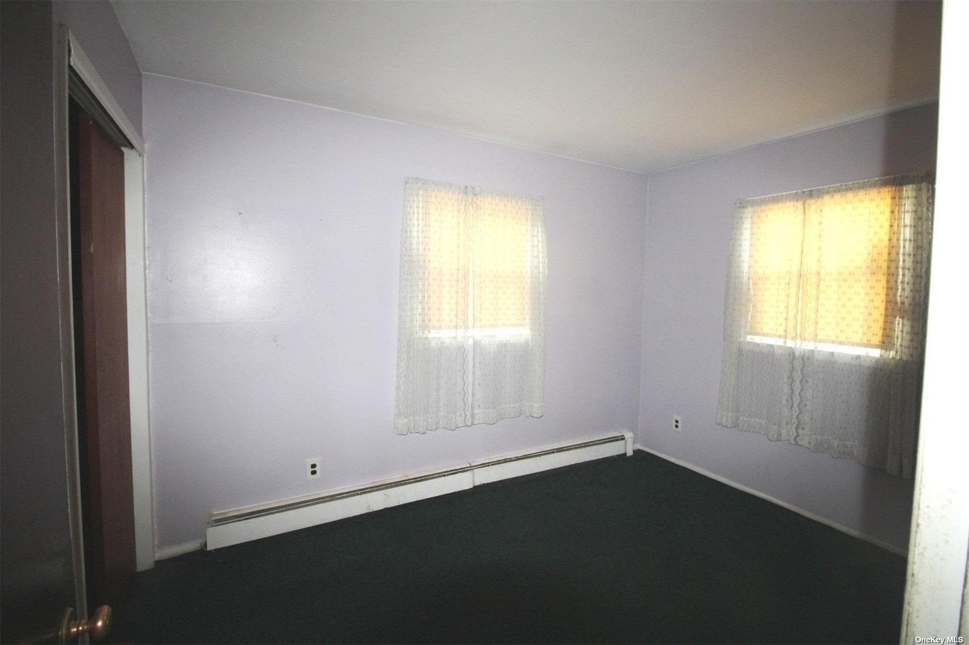 Fanning St, Riverhead, NY 11901