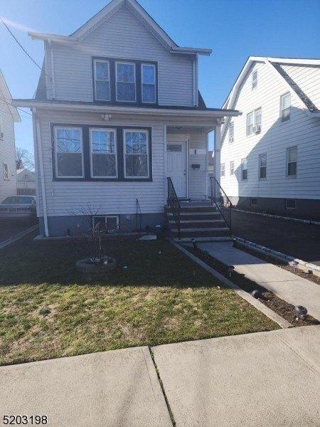 Drake Ave, Roselle, NJ 07203