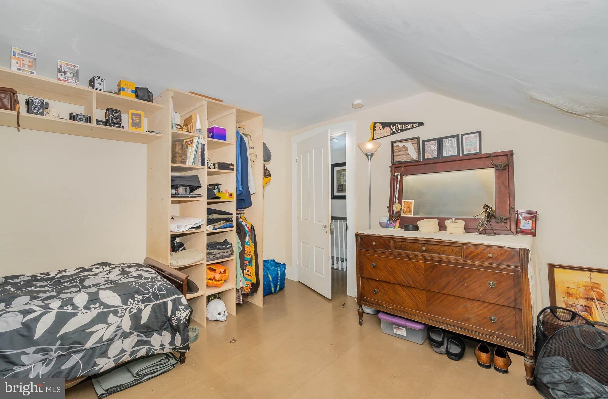 E High St, Elizabethtown, PA 17022