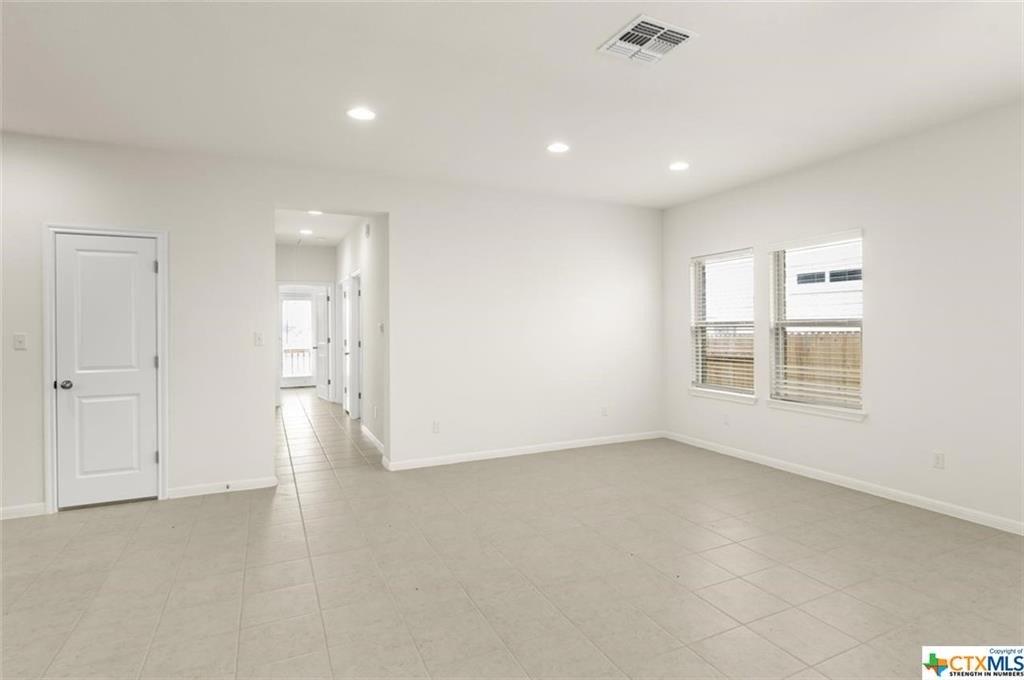 Spinnaker Loop, Kyle, TX 78640