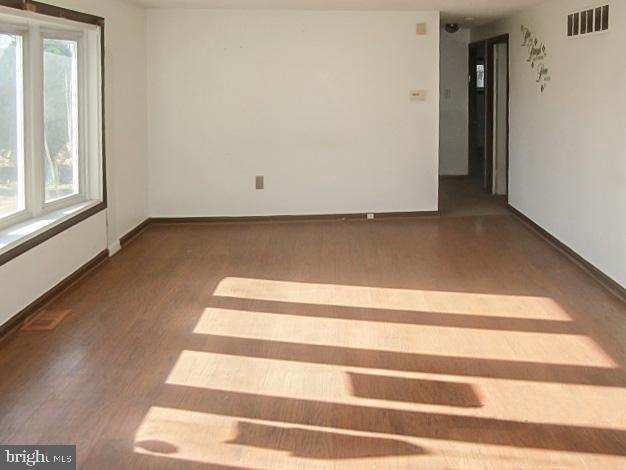 Hollybrook Ave, Lumberton, NJ 08048