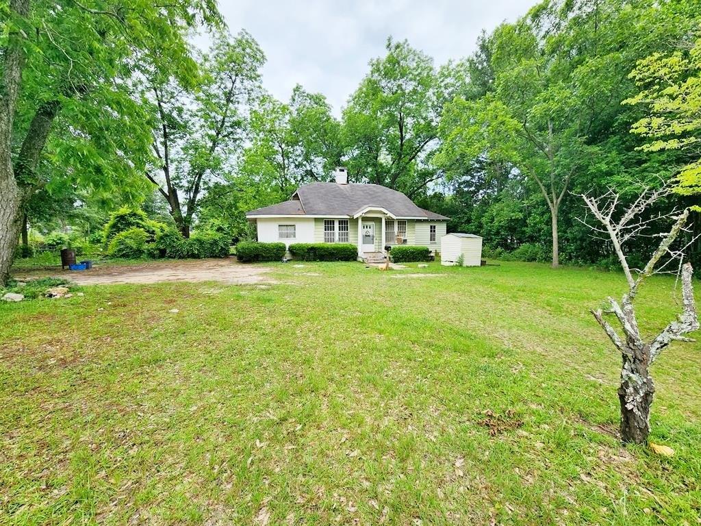 Mercedes St, Albany, GA 31705