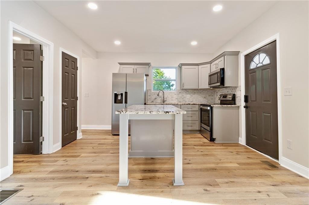 Smith St Ne, Rome, GA 30161