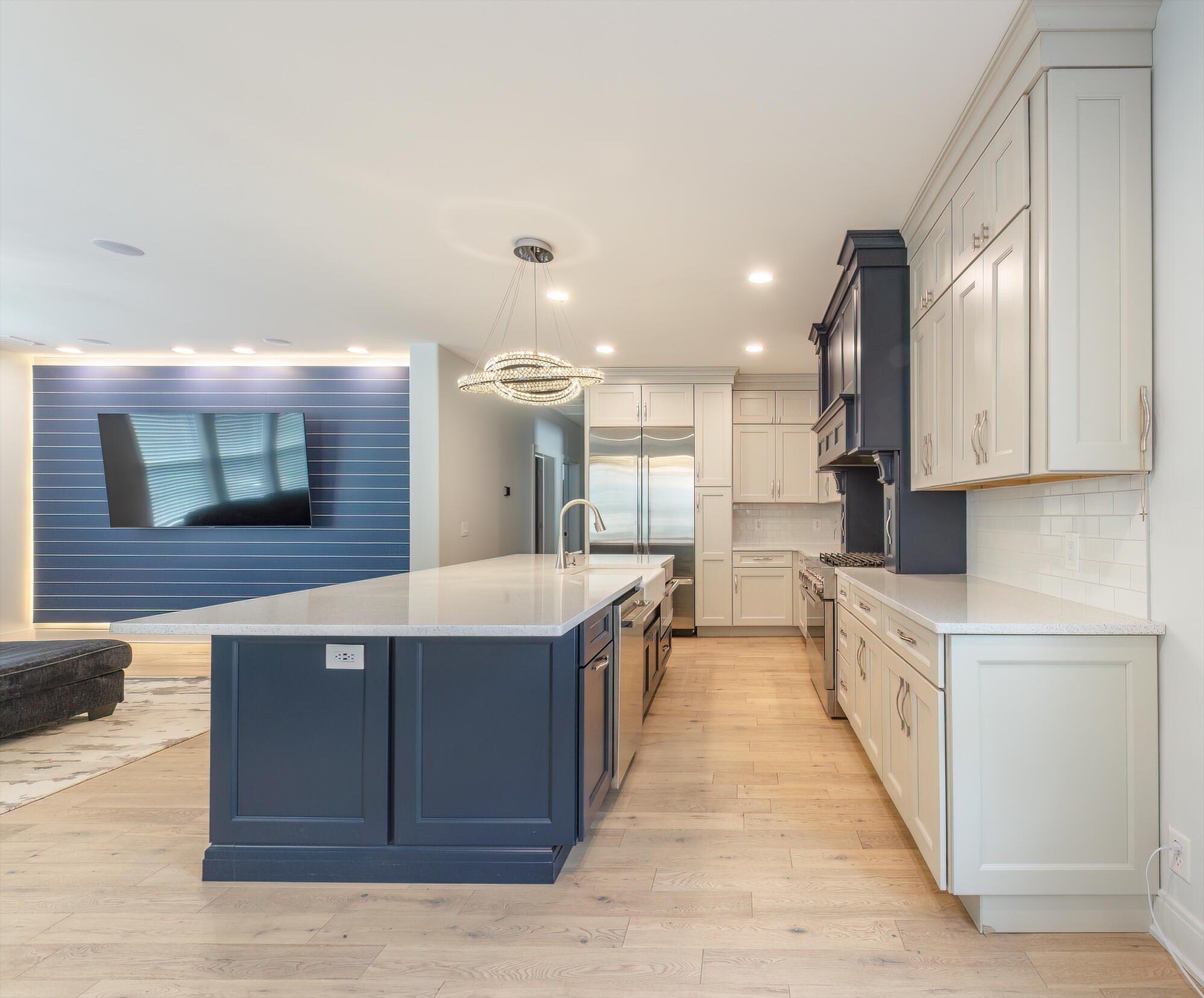 E Clay St, New Buffalo, MI 49117