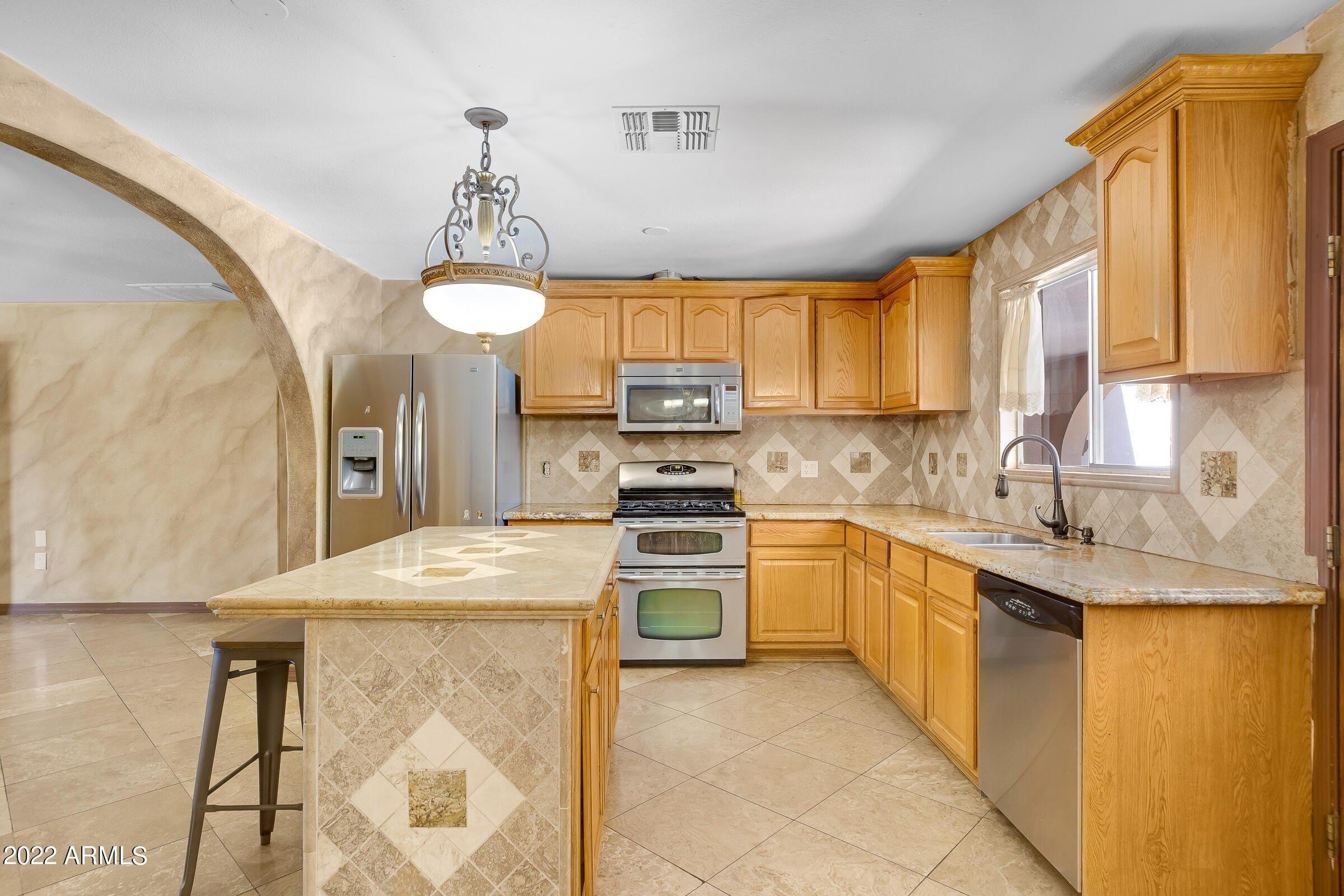 E Hobart St, Mesa, AZ 85205