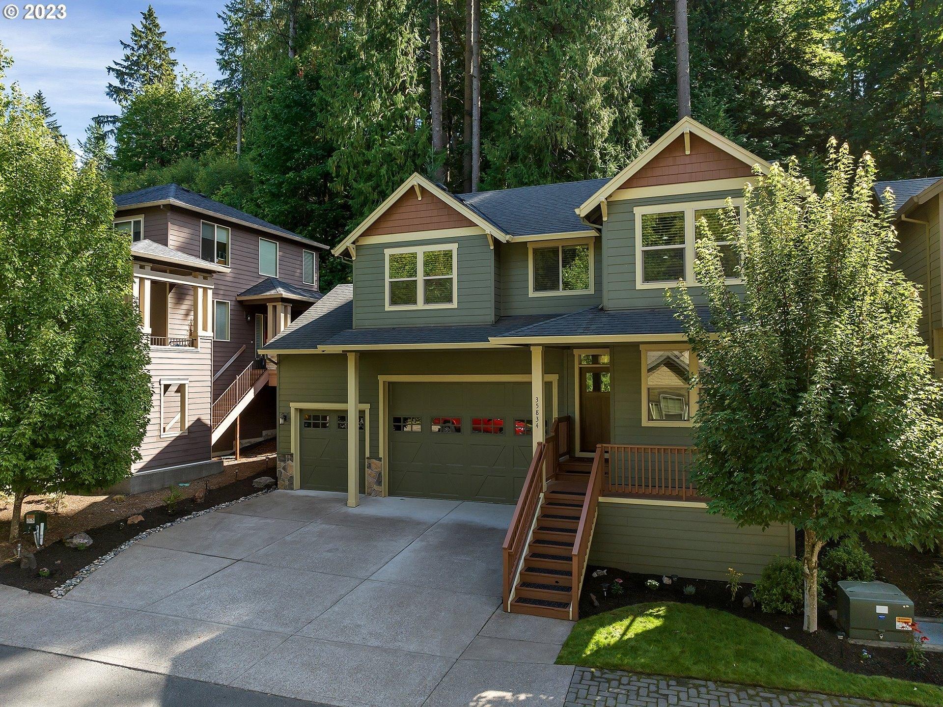 Chinook St, Sandy, OR 97055