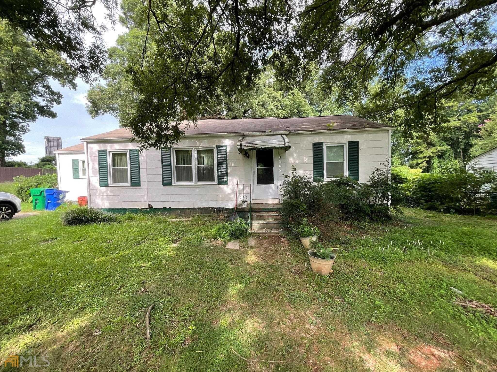 Clay Dr, Atlanta, GA 30360