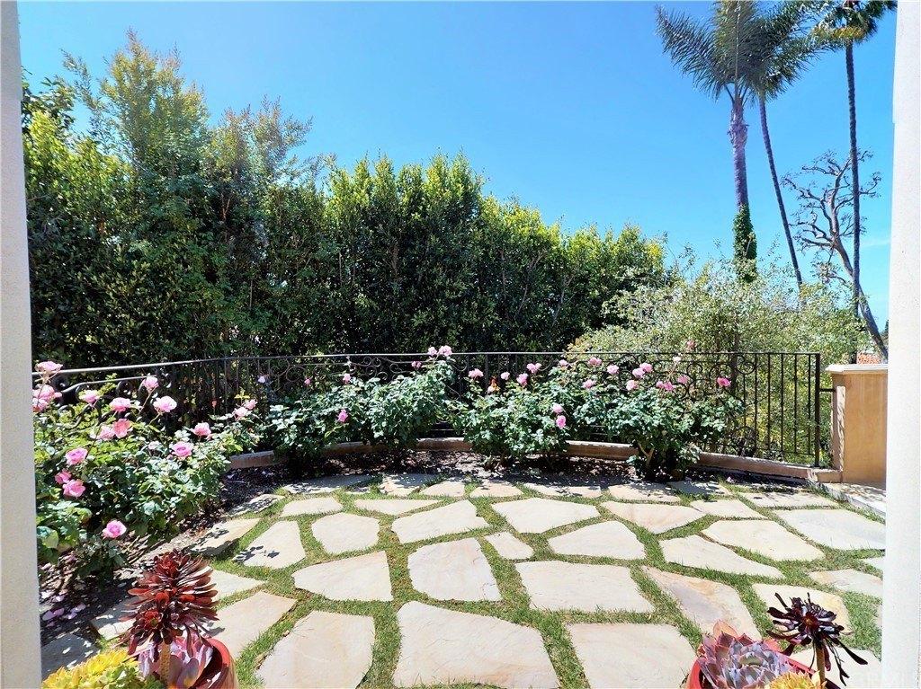 Granvia Altamira, Palos Verdes Estates, CA 90274