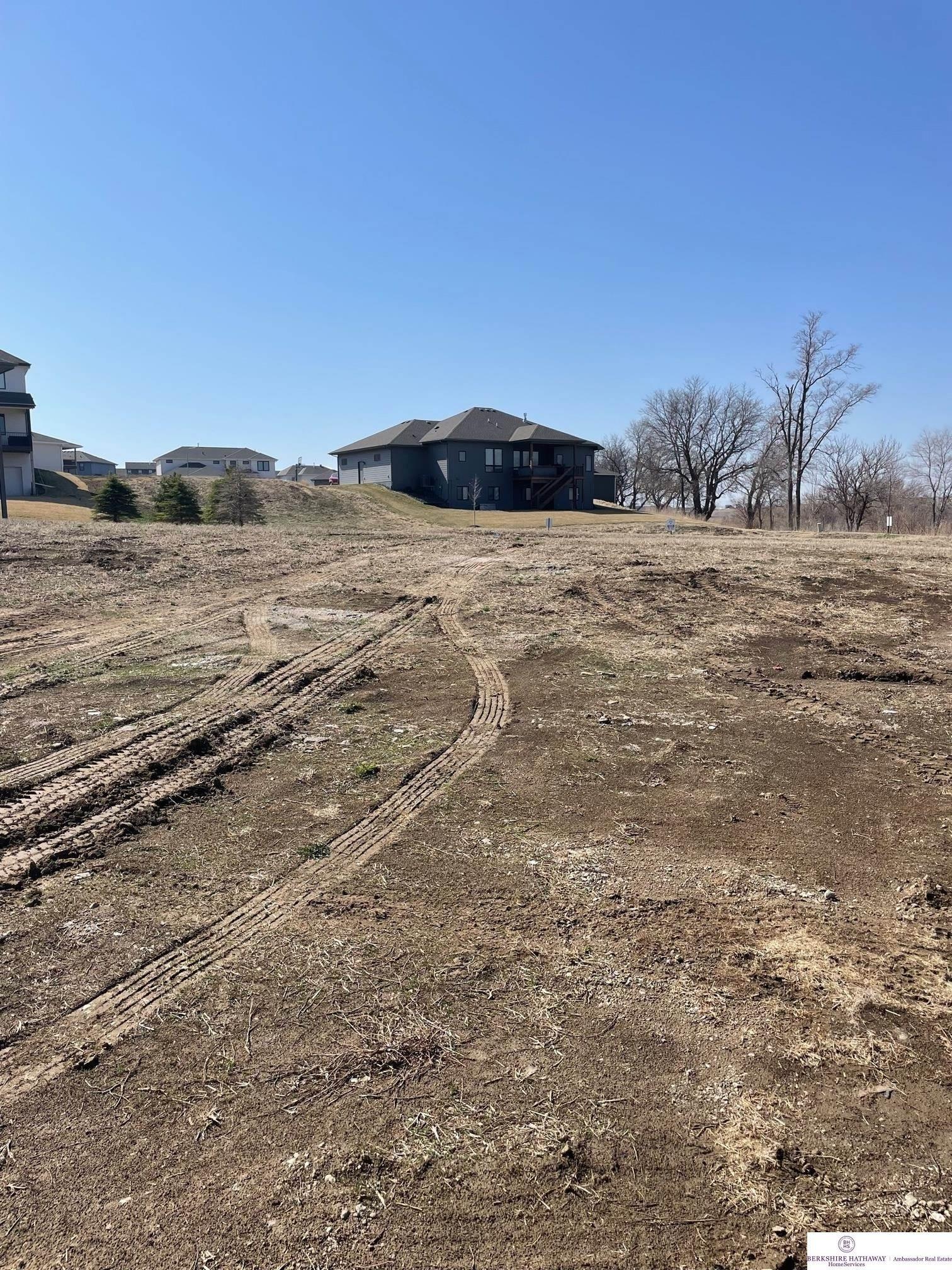 Potter St, Bennington, NE 68007