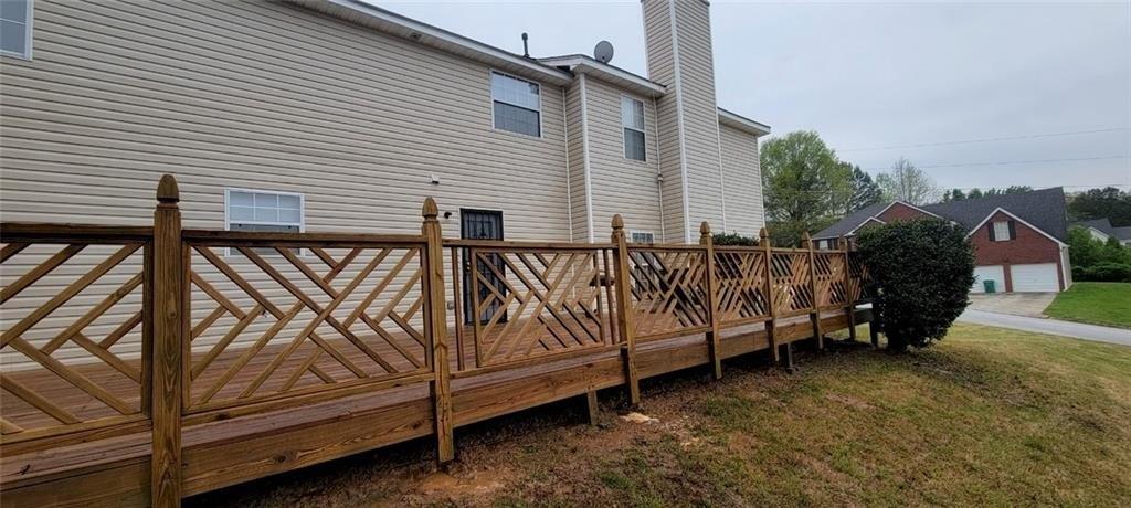 Creek Shoals Ct, Ellenwood, GA 30294
