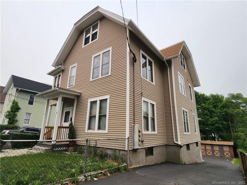 Wood St, Waterbury, CT 06704