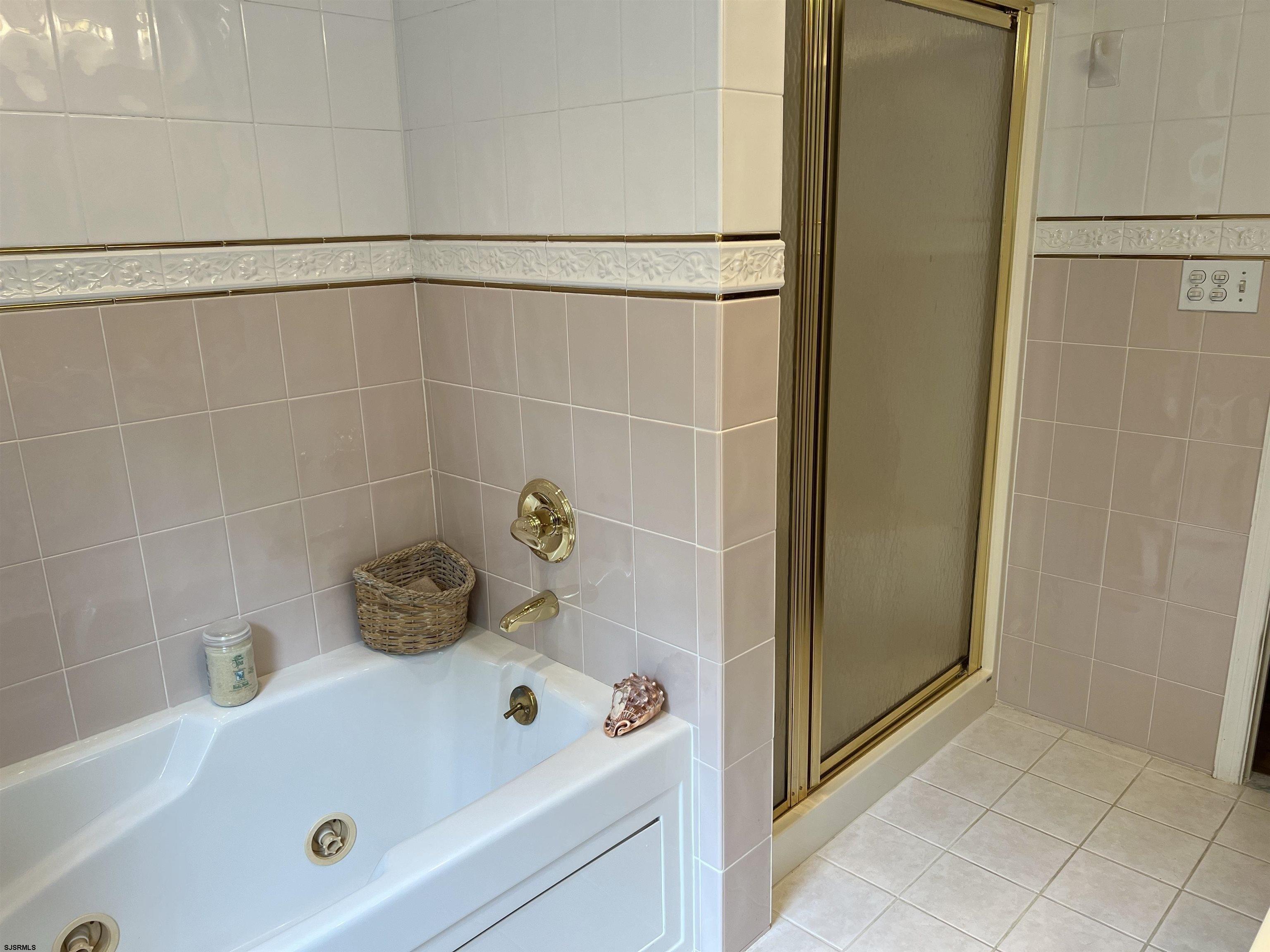 Zion Rd, Egg Harbor Township, NJ 08234