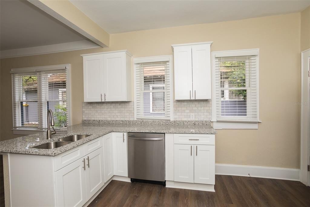 N Stella Ave, Lakeland, FL 33805