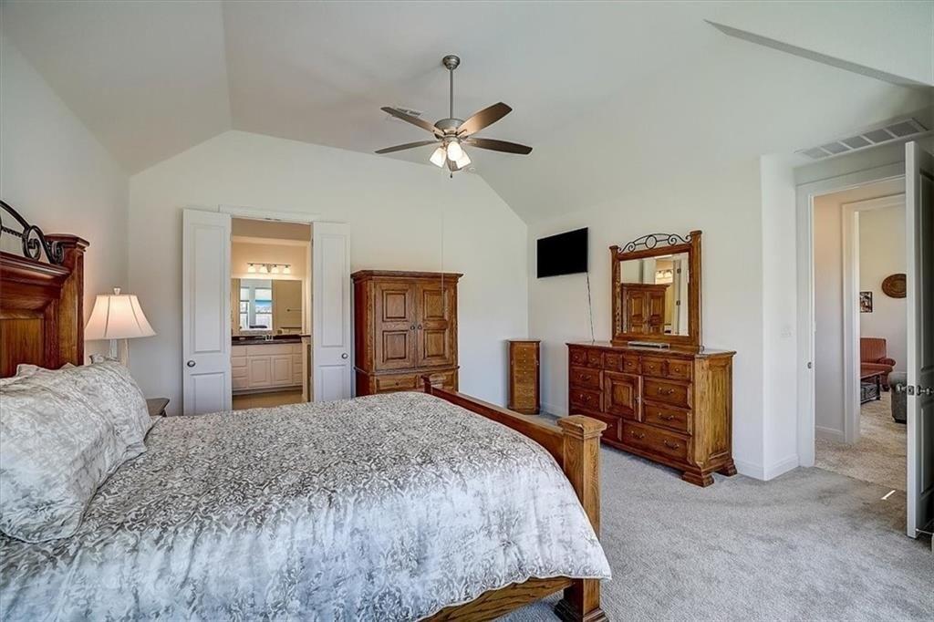 Regents Ln, Liberty Hill, TX 78642