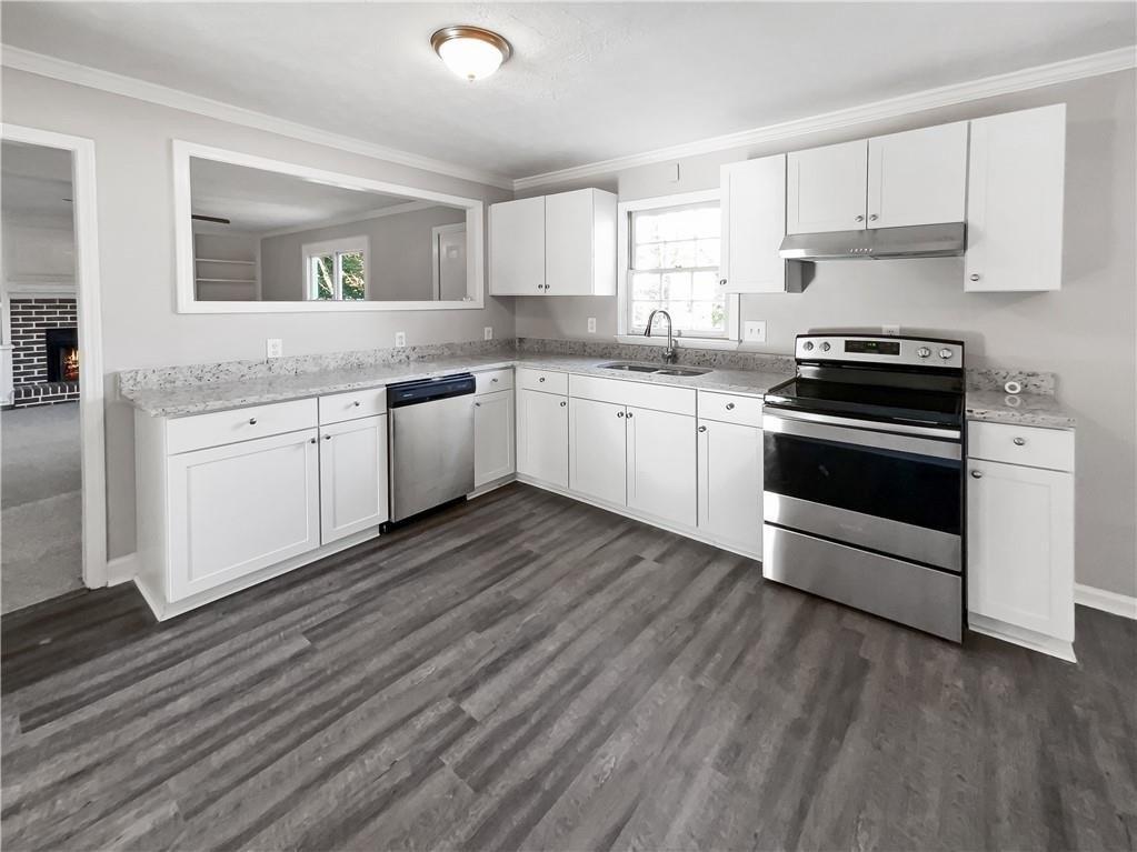 Camden Hill Ct, Lawrenceville, GA 30046