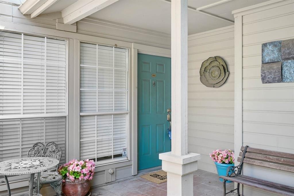 Meadowood Village Dr, Fort Worth, TX 76120