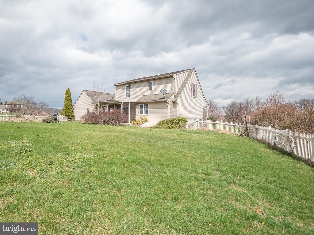 Natures Way, Quarryville, PA 17566