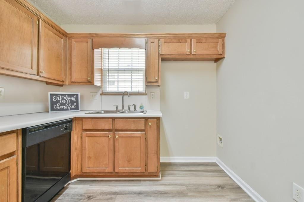 Amelia Creek Way, Lawrenceville, GA 30045
