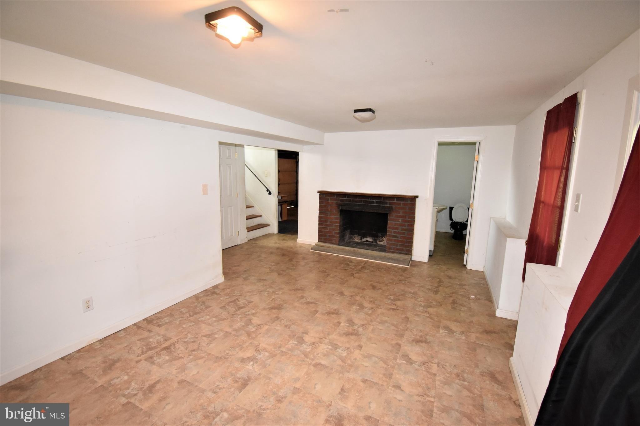 Lincoln Ave, Beverly, NJ 08010