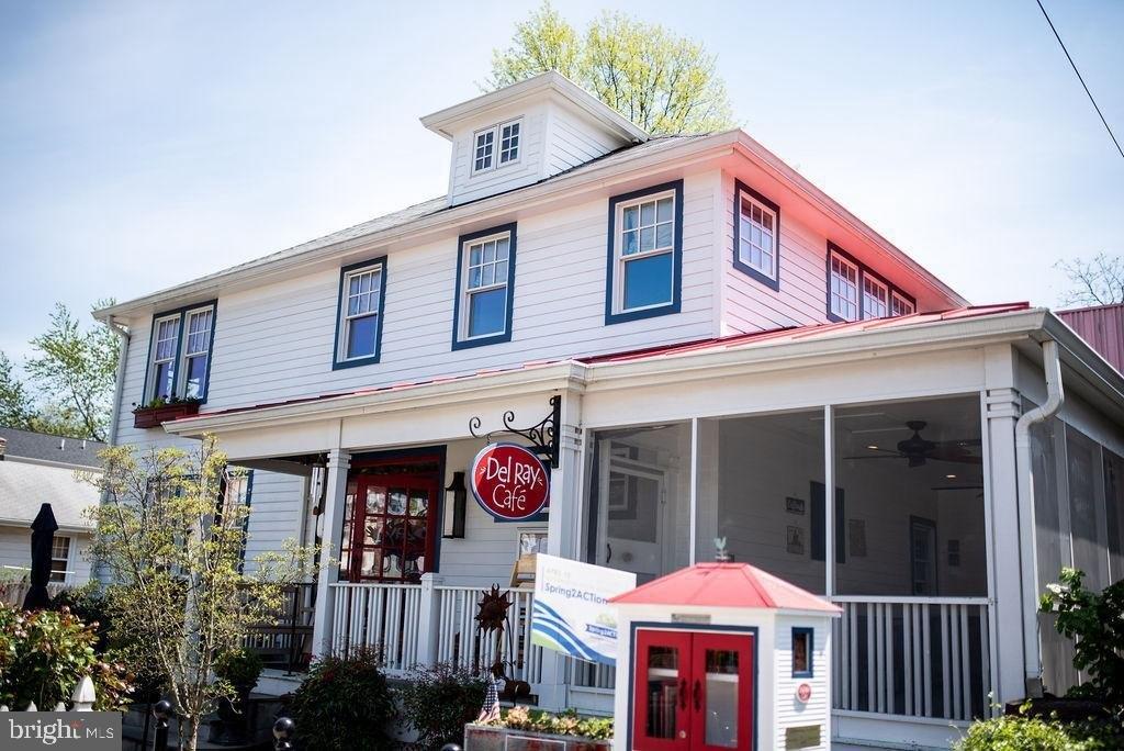 Duncan Ave, Alexandria, VA 22301