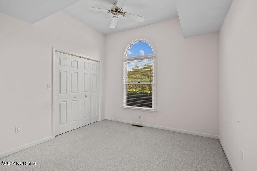 Pelican Harbor Rd, Beaufort, NC 28516
