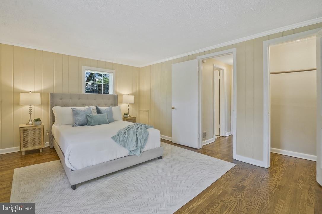 E Walnut St, Alexandria, VA 22301