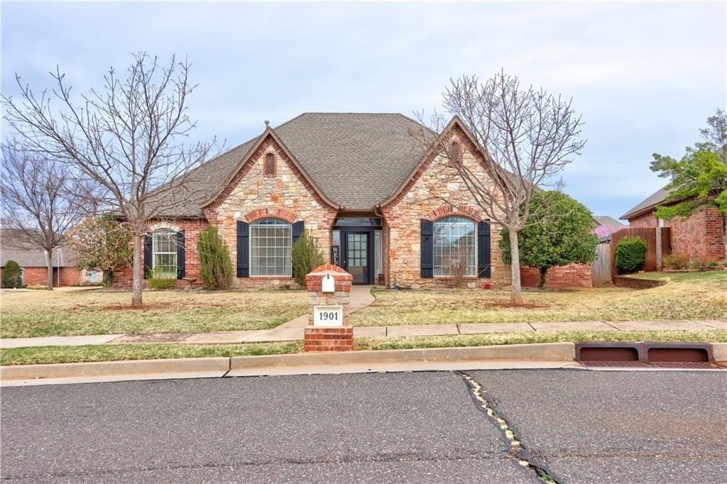Apache Trl, Edmond, OK 73003
