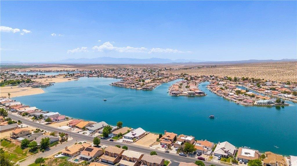 Wildflower Ln, Helendale, CA 92342