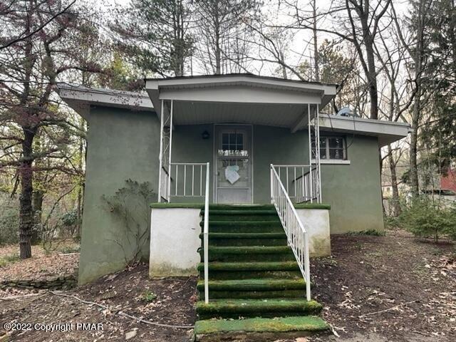 Johns Rd, Effort, PA 18330