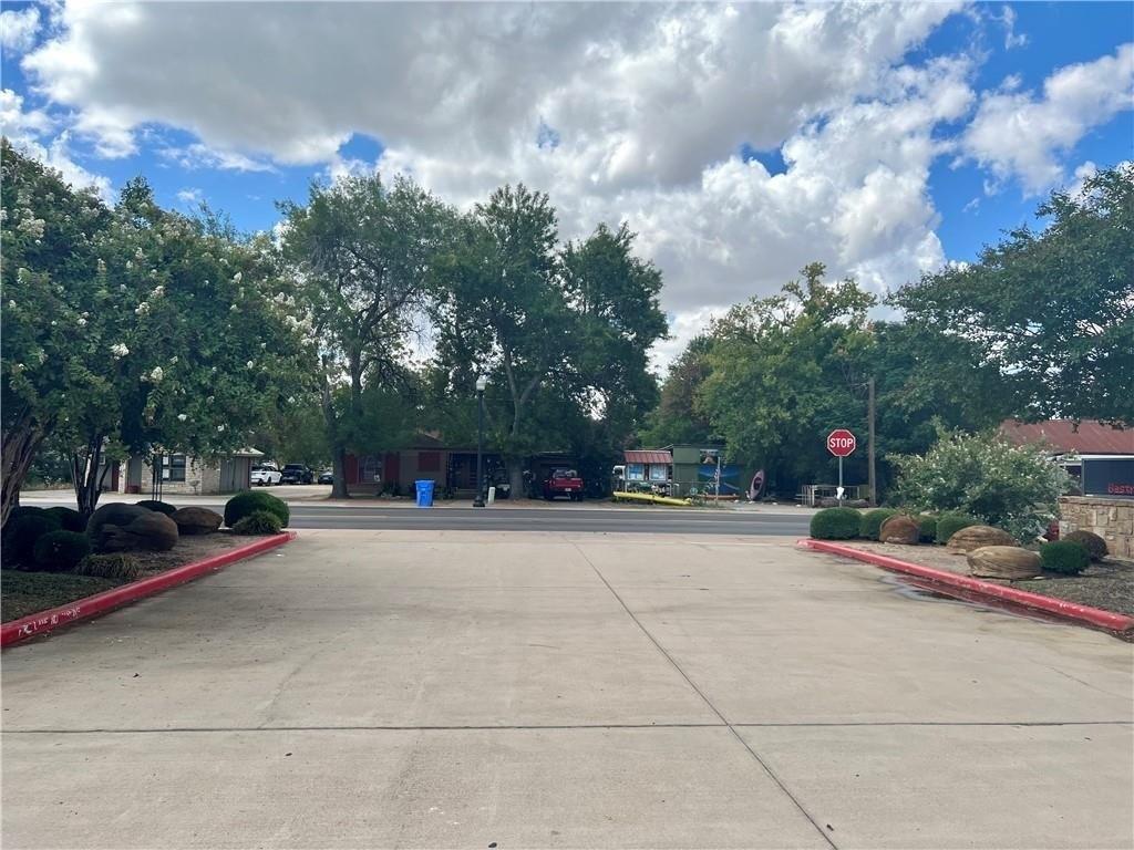 Chestnut St, Bastrop, TX 78602