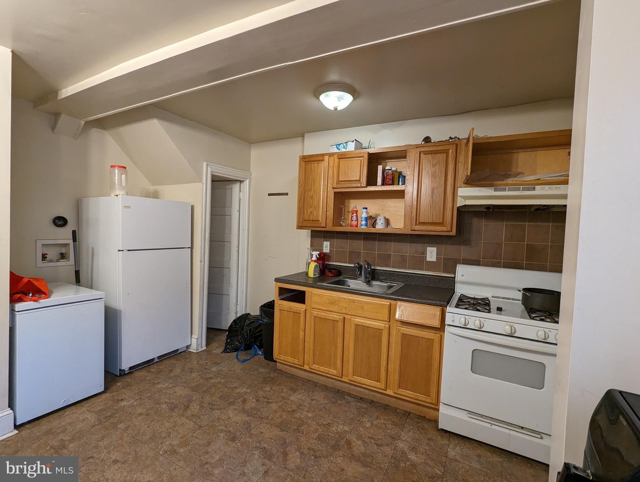 Widener Pl, Philadelphia, PA 19138