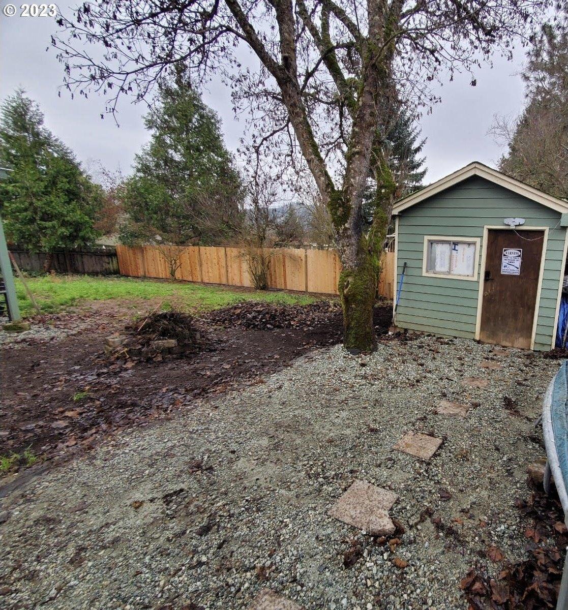 Ne Craig St, Myrtle Creek, OR 97457