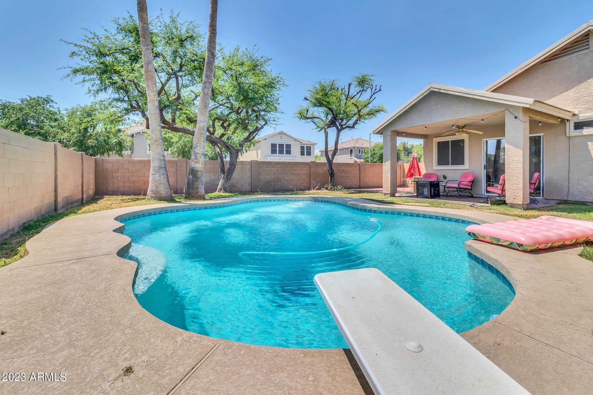 W Midway Ave, Glendale, AZ 85303