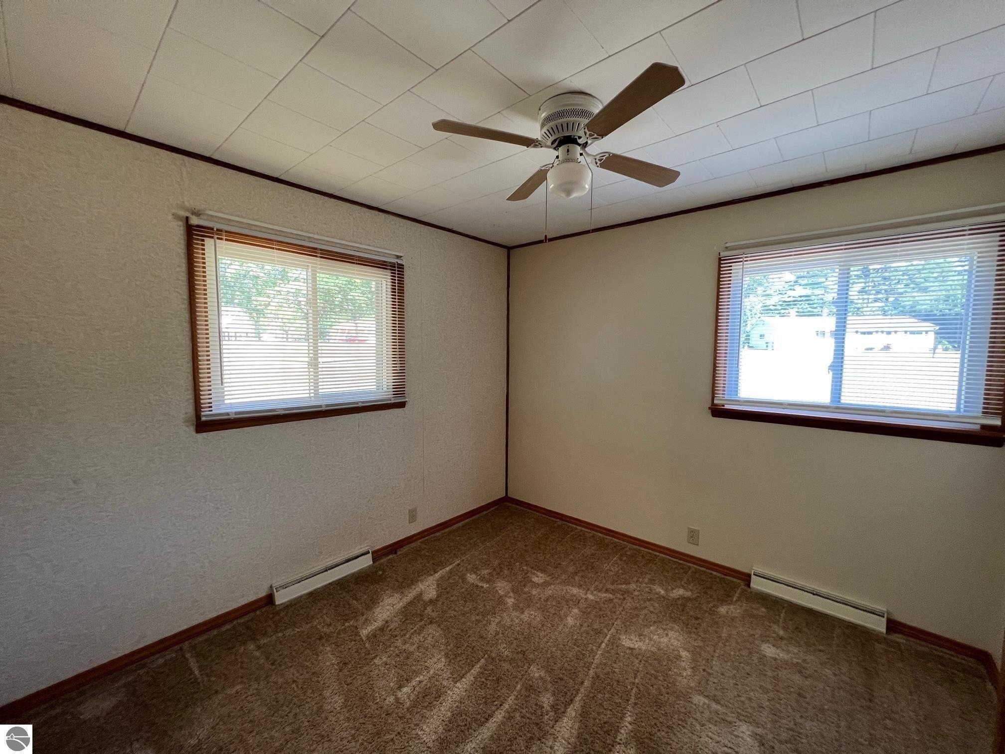 Nanette St, Tawas City, MI 48763