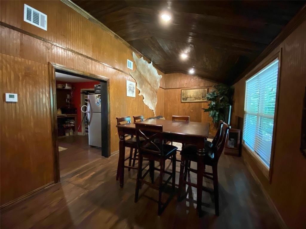 Elston Dr, Dallas, TX 75232