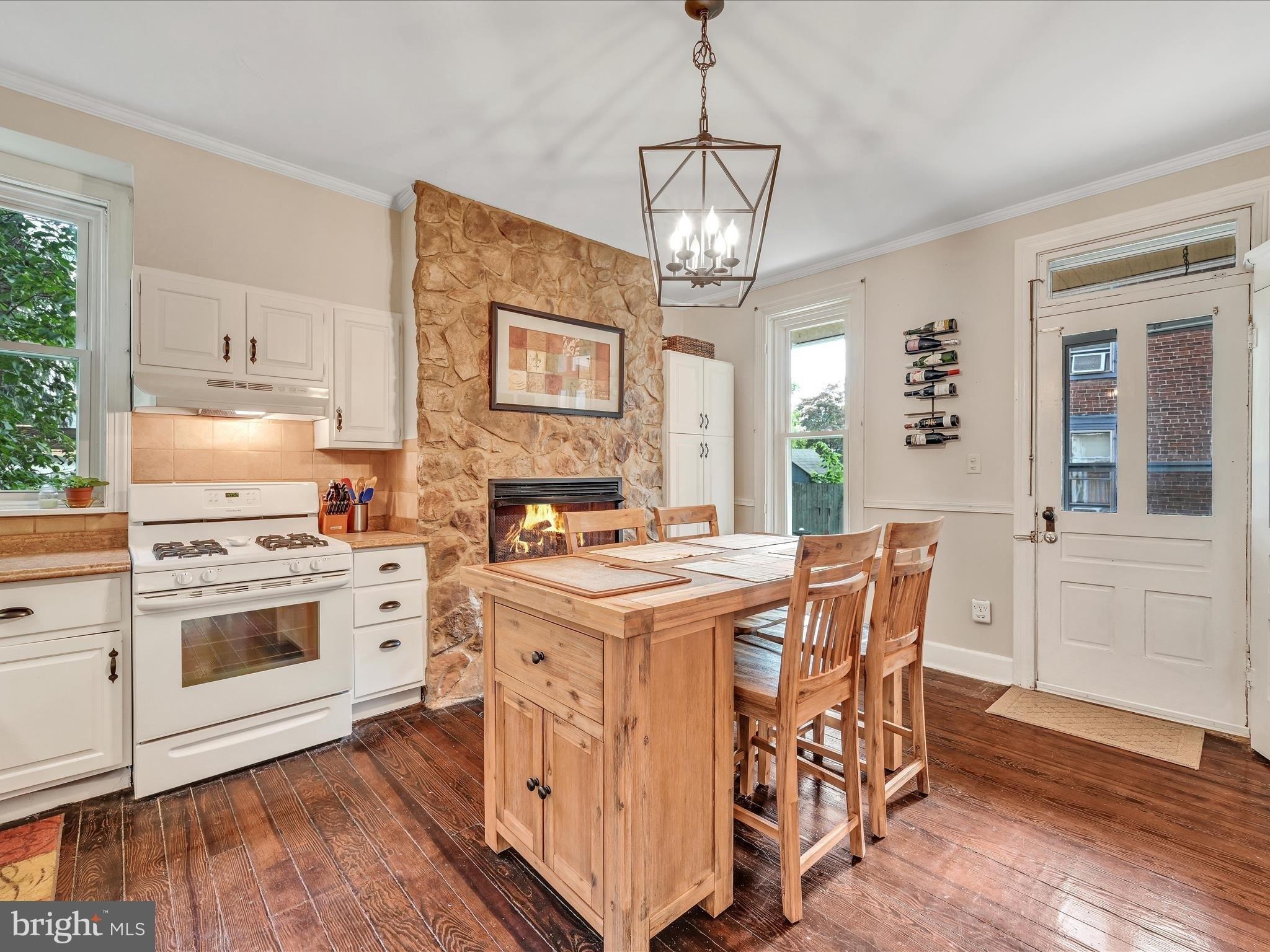 A St, Carlisle, PA 17013
