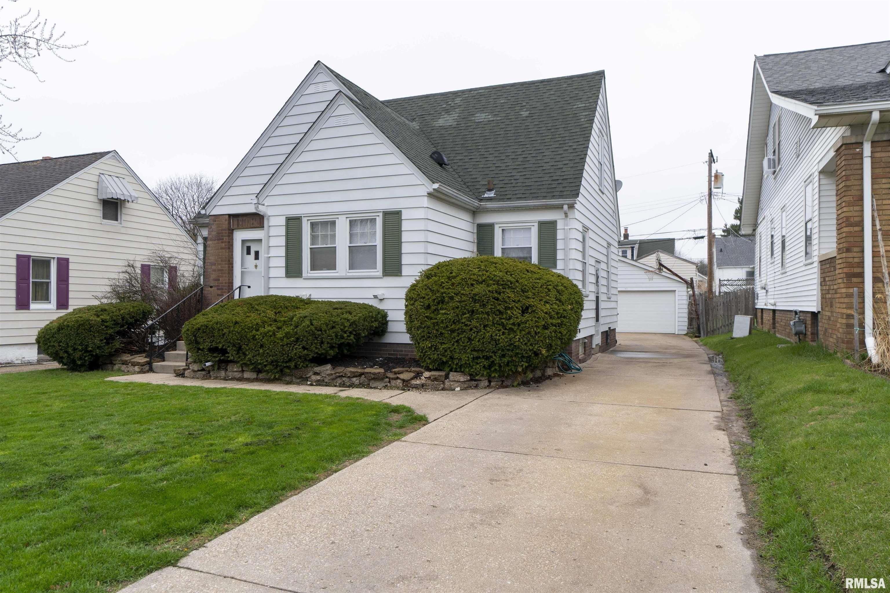 E Corrington Ave, Peoria, IL 61603