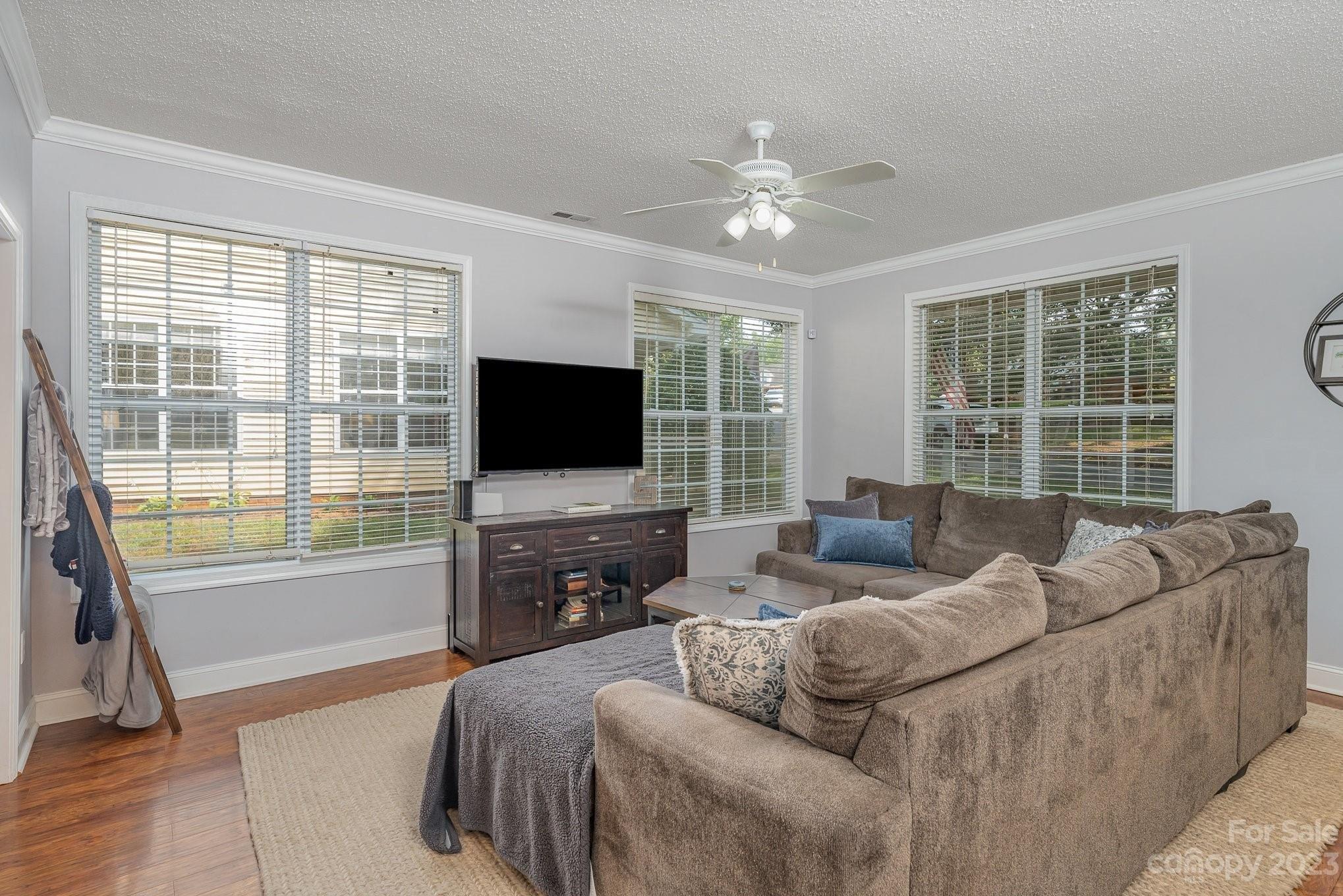 Howe St, Belmont, NC 28012