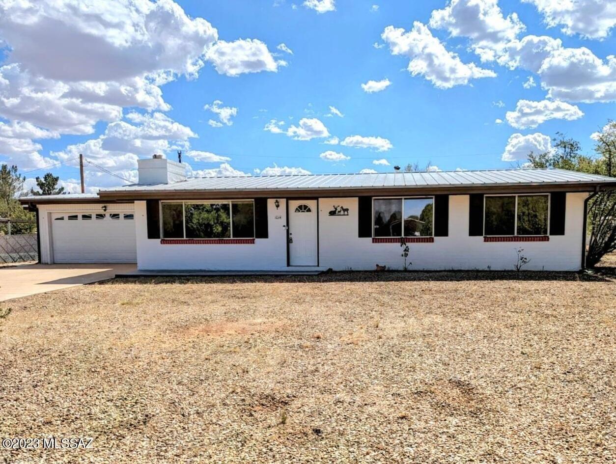 E Justin St, Pearce, AZ 85625