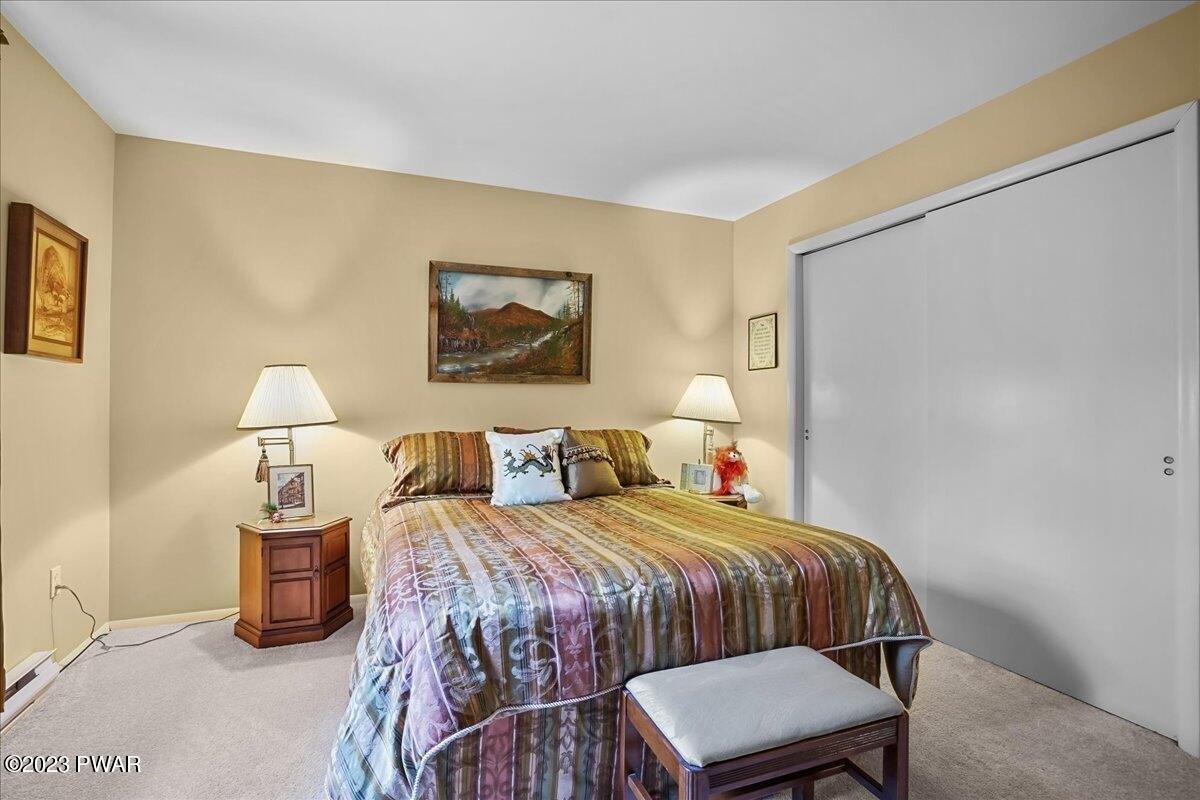 Spruce Lake Dr, Milford, PA 18337