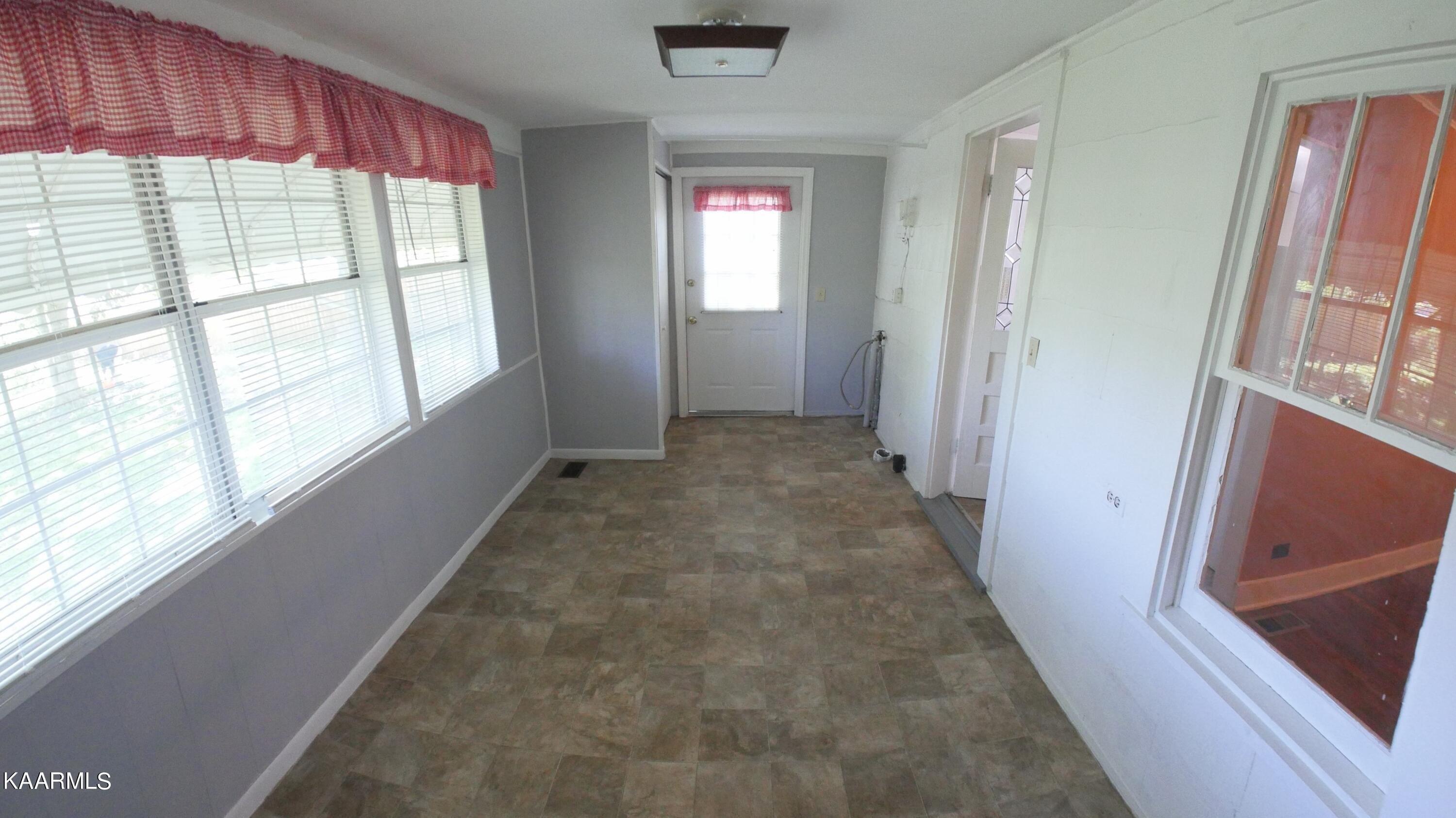 N C St, Lenoir City, TN 37771