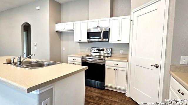 Alamo St, Gonzales, TX 78629