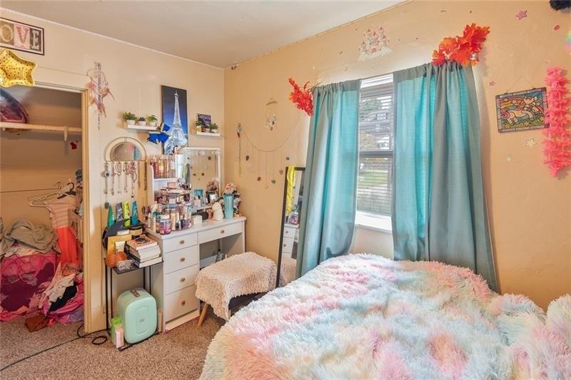 Willett Rd, Pittsburgh, PA 15227
