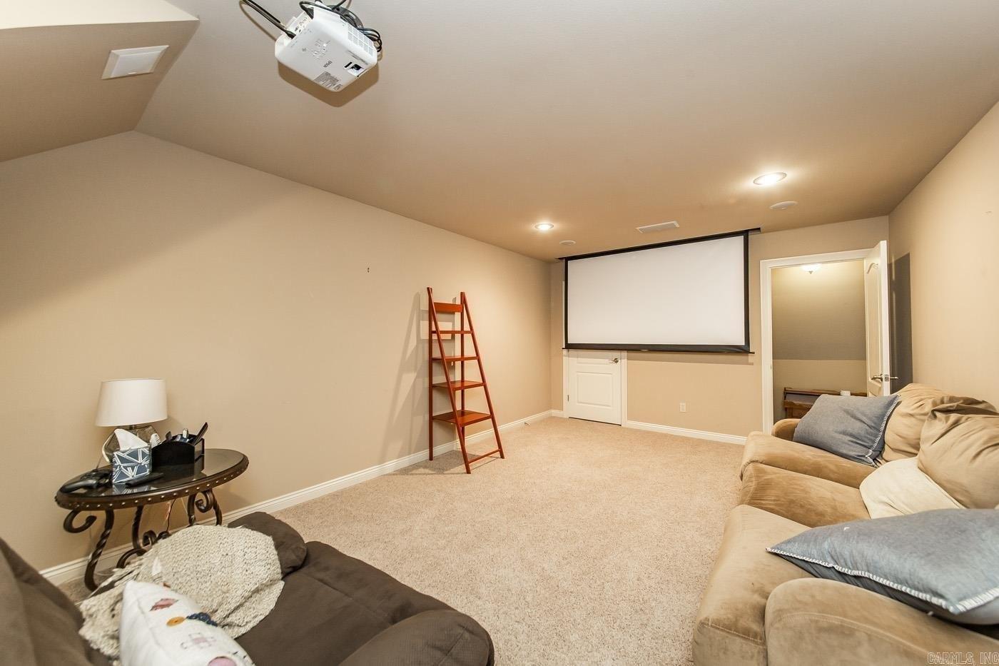 Lakewood Cir, Cabot, AR 72023