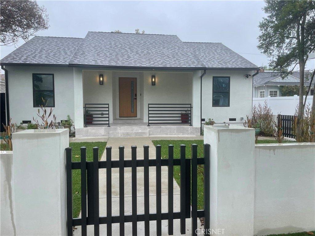 Greenbush Ave, Sherman Oaks, CA 91423