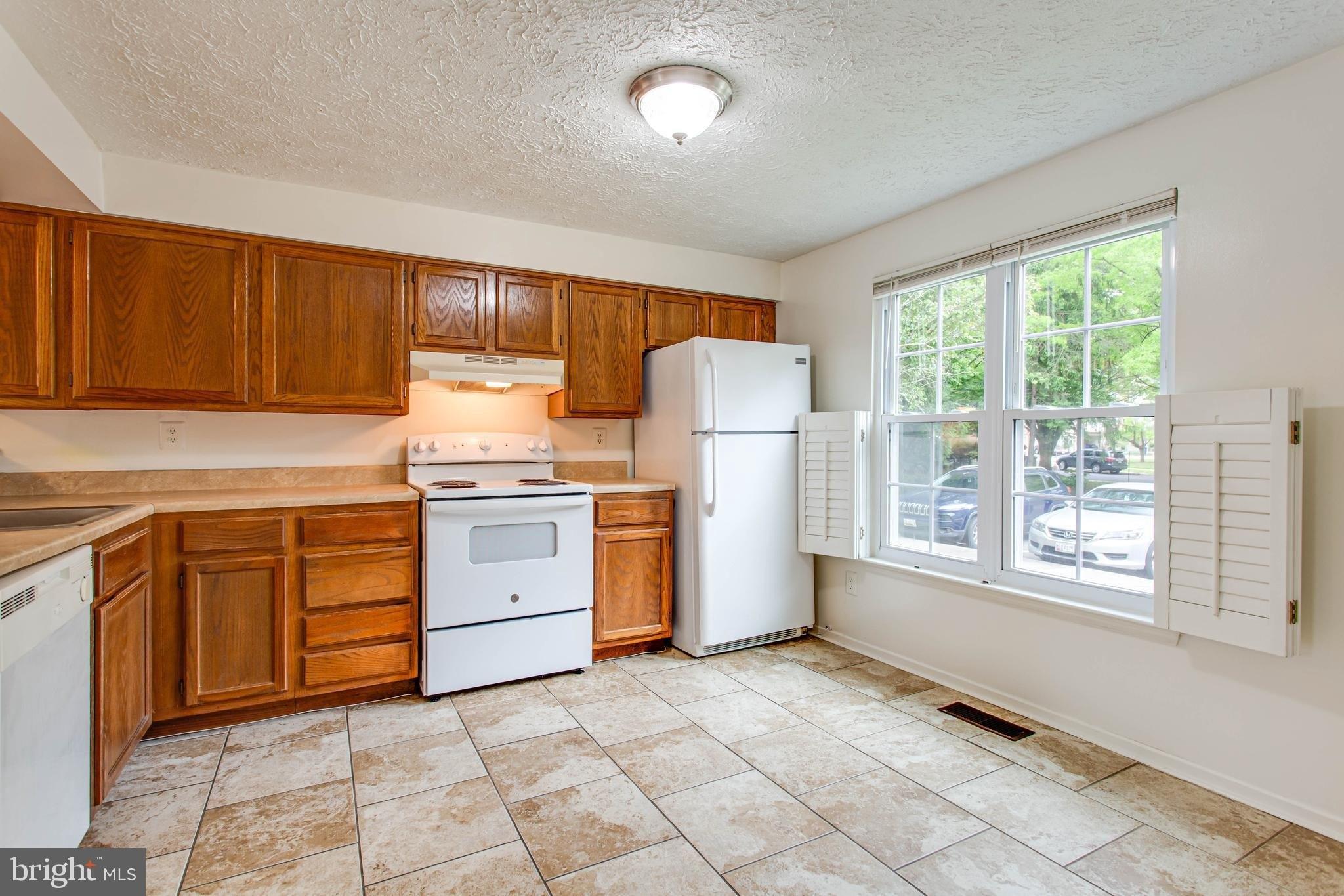 Pleasant Hill Ln, Bowie, MD 20716