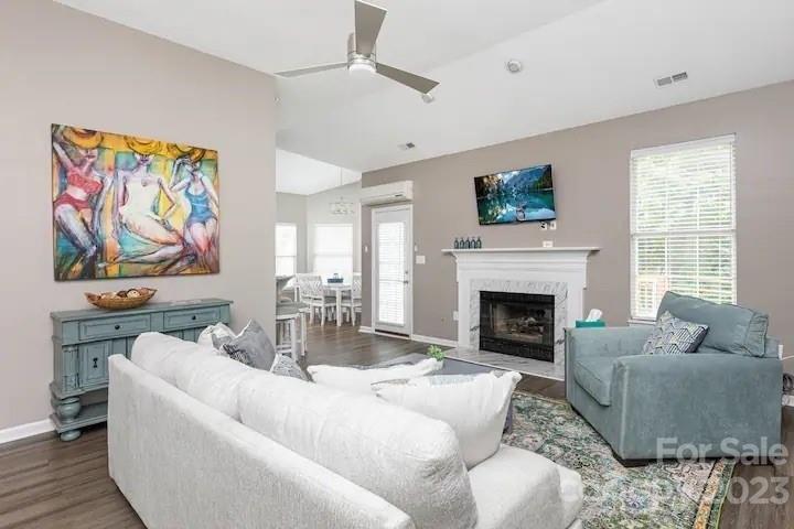 Ashford Hollow Ln, Mooresville, NC 28117