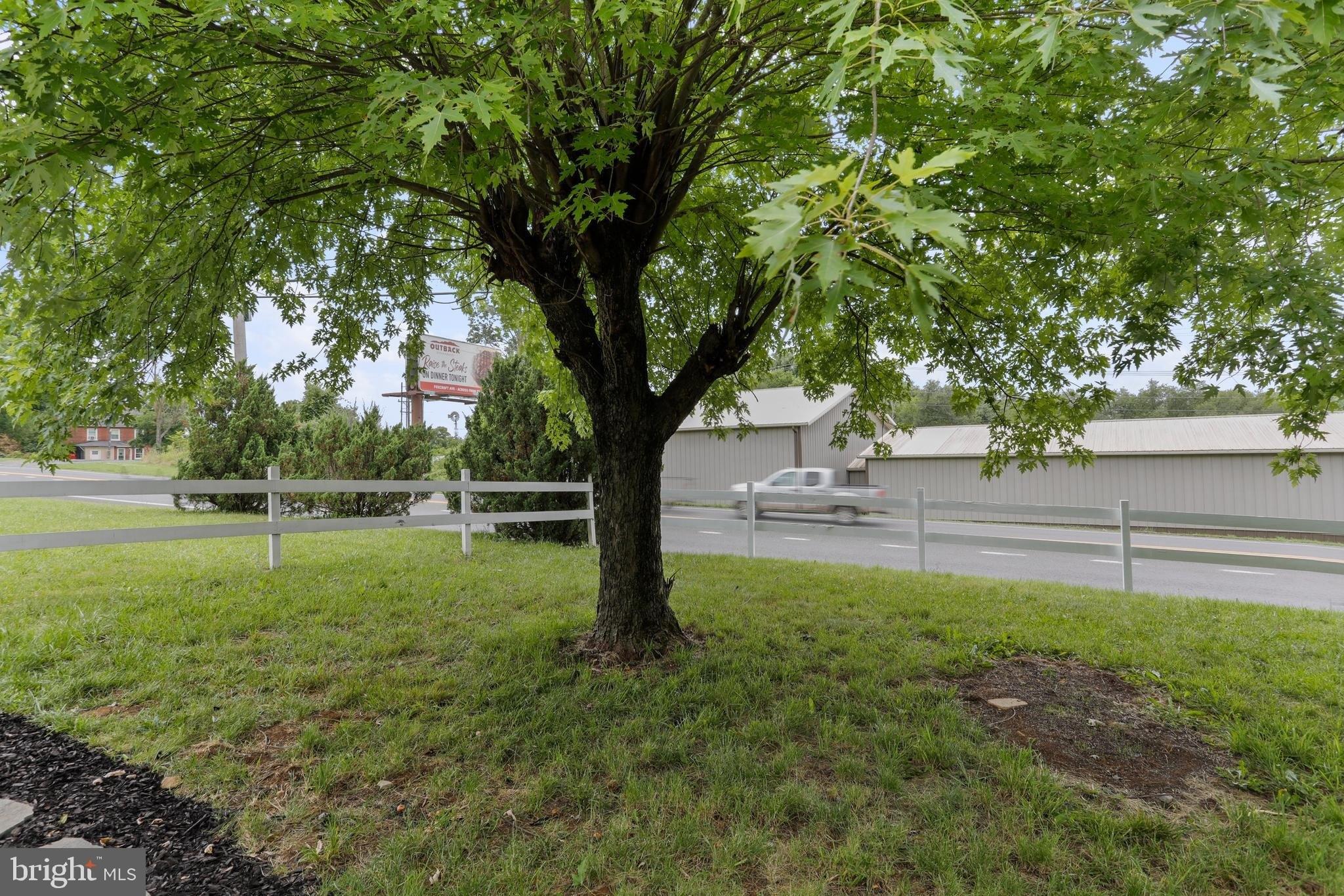 Williamsport Pike, Martinsburg, WV 25404