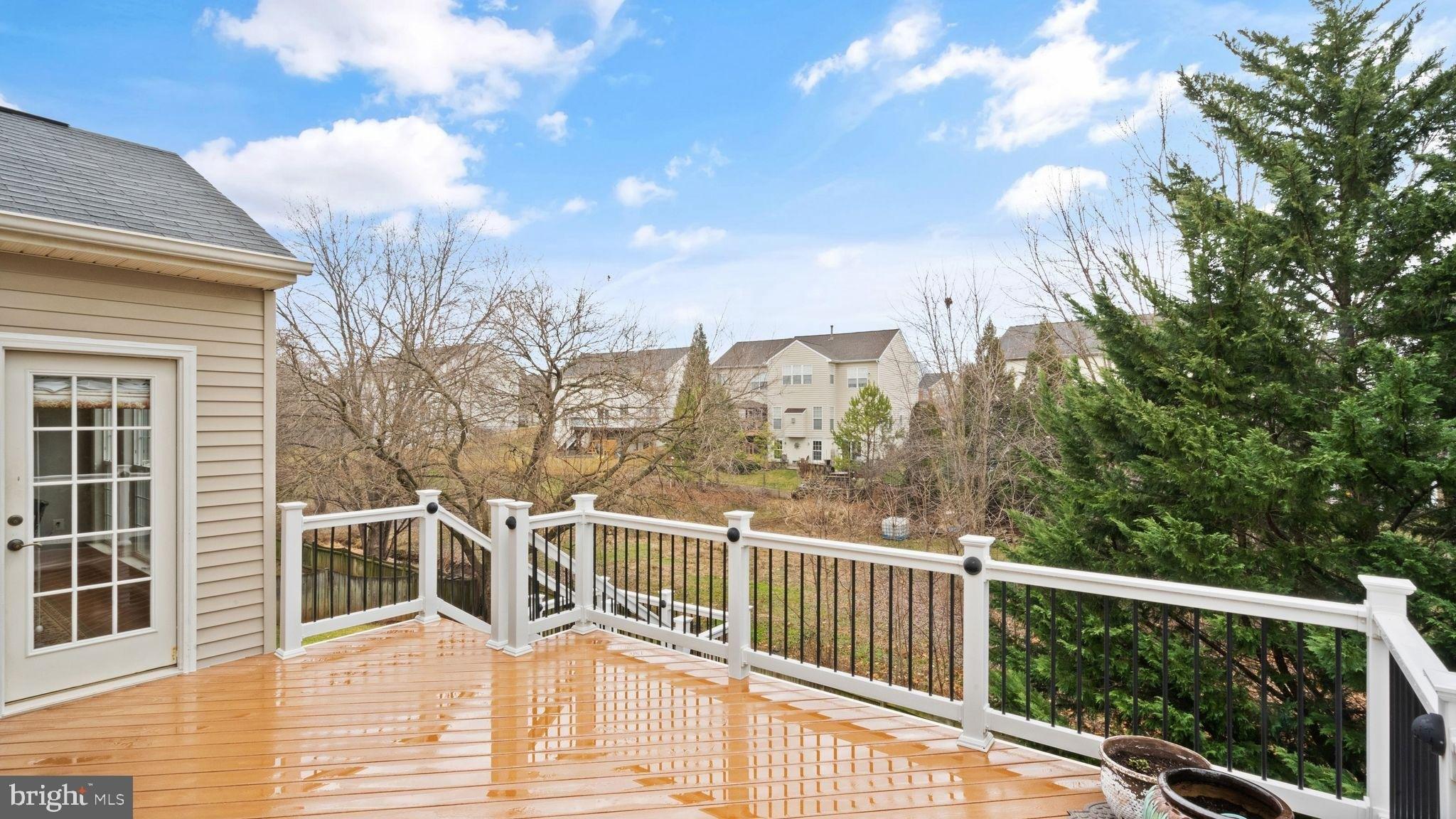 Alpine Dr Se, Leesburg, VA 20175