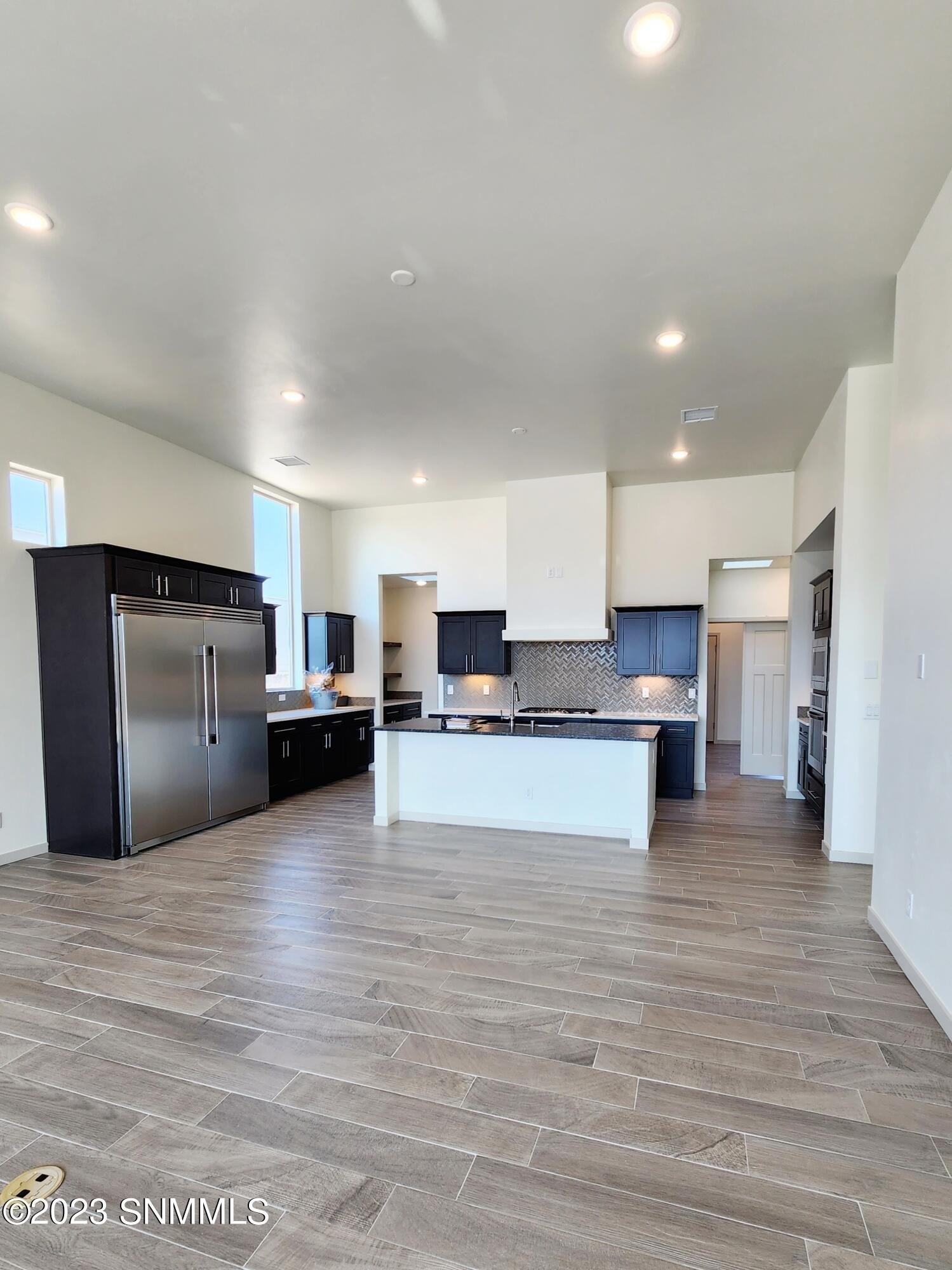 Mesa Moreno Dr, Las Cruces, NM 88011